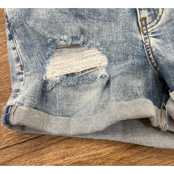 Vanilla Star Size 1 Washed Distressed Cuffed Denim Mom Short - Picture 4 of 7